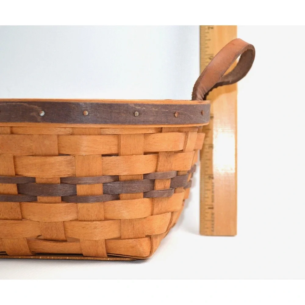 Longaberger 1992‎ Round Basket 2 Leather Handles Purple Accent Weaves